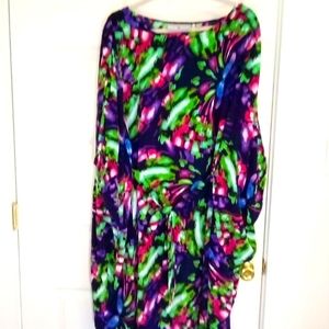 Avenue Navy Dress with Fushcia and Green Floral design in Size 26.